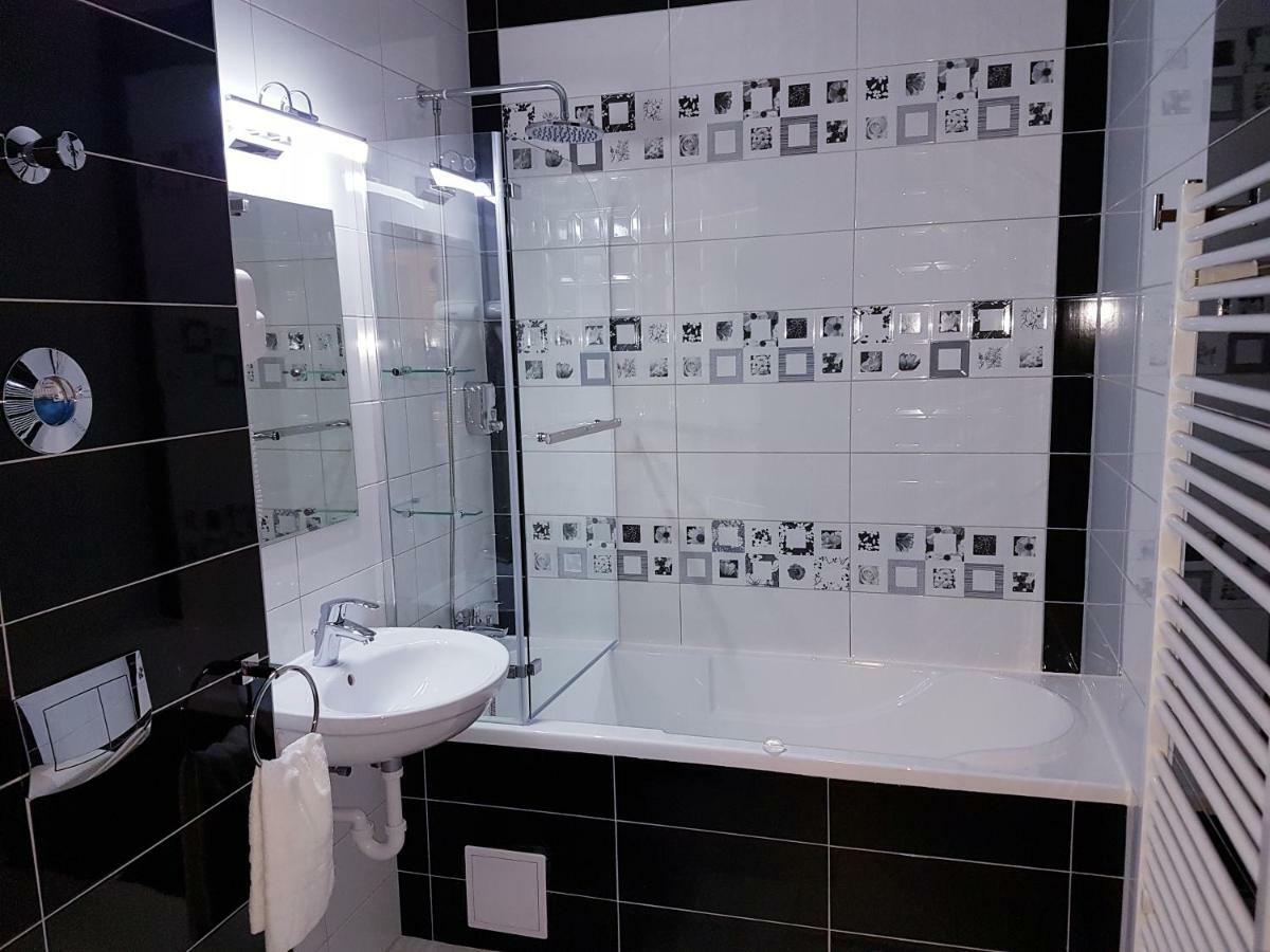Dream Apartment Brasov - West Zewnętrze zdjęcie